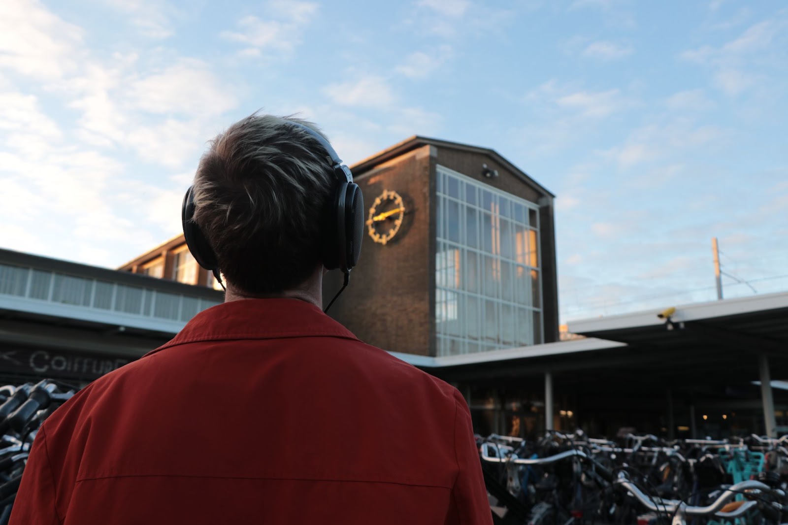 Calling all Citizens: Voice Design Tools for the Public Sector thumbnail